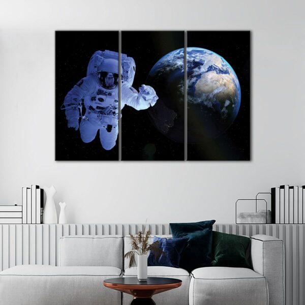 3 panels astraunot in space canvas art