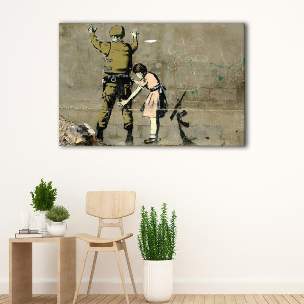 1 panels girl frisking solider canvas art