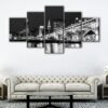 5 panels cleveland black & white skyline canvas art