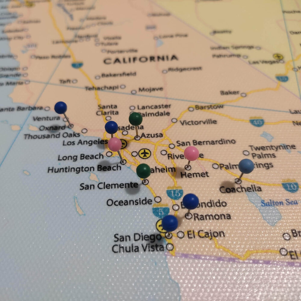 USA road trip push pin map west coast details